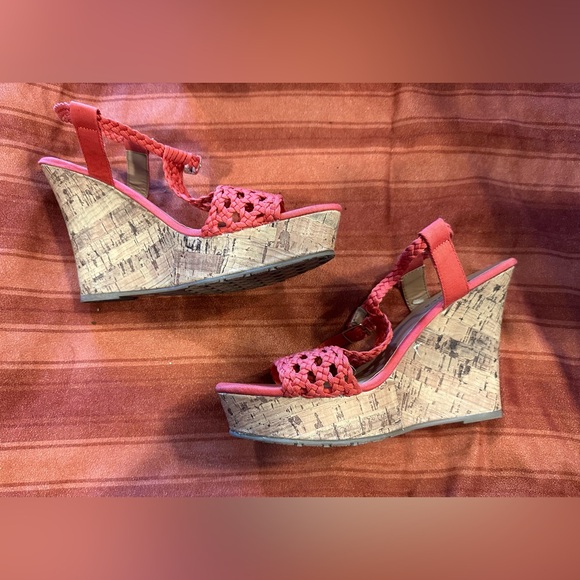 Candie’s Coral Wedge Sandals Size 8 Braided Strappy Cork Platform Summer Boho - Picture 2 of 8